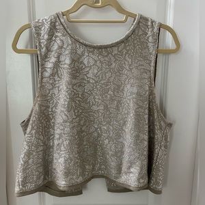 Gold/silver shimmery cropped sleeveless shirt